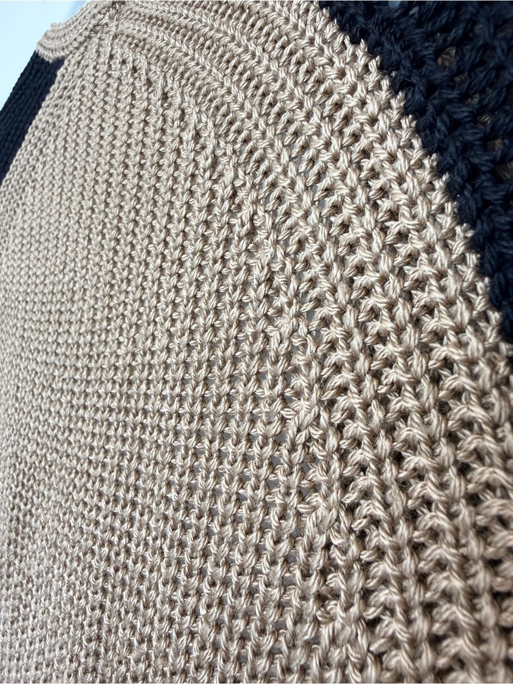 Theory Scotia B Chunky Silk Cardigan - Picture 9 of 11